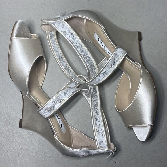 NWOB MSRP $109 Nina Elyana Strappy Wedge Sandal Women's Size 9 - Picture 12 of 12